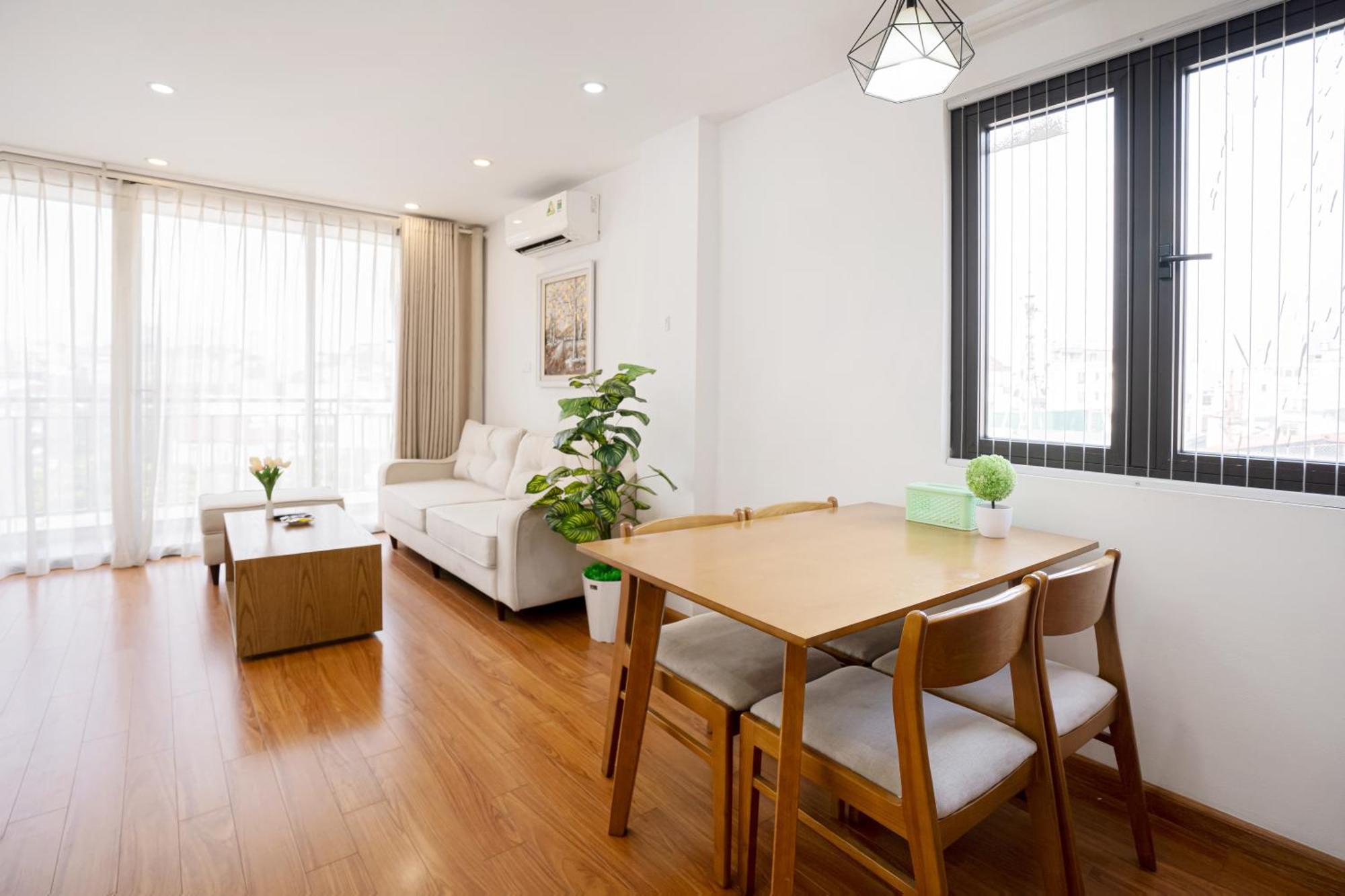 22Housing Hotel & Residence 60 Linh Lang Hanoi Exteriör bild